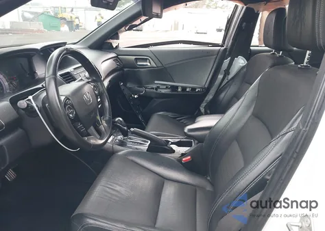 2016 Honda Accord Sport z USA, uszkodzony, nr VIN 1HGCR2F53GA213371